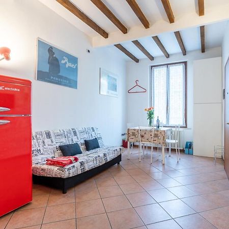 Parma Historic Center Apartment 7Min From Duomo Екстер'єр фото