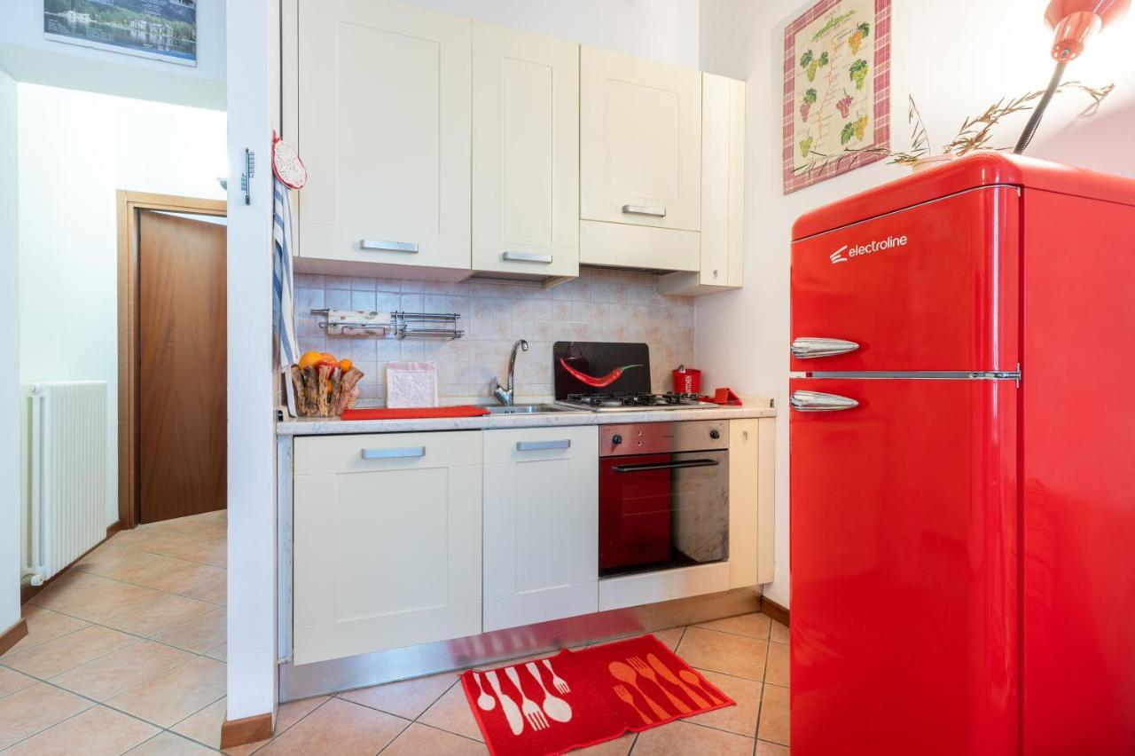Parma Historic Center Apartment 7Min From Duomo Екстер'єр фото